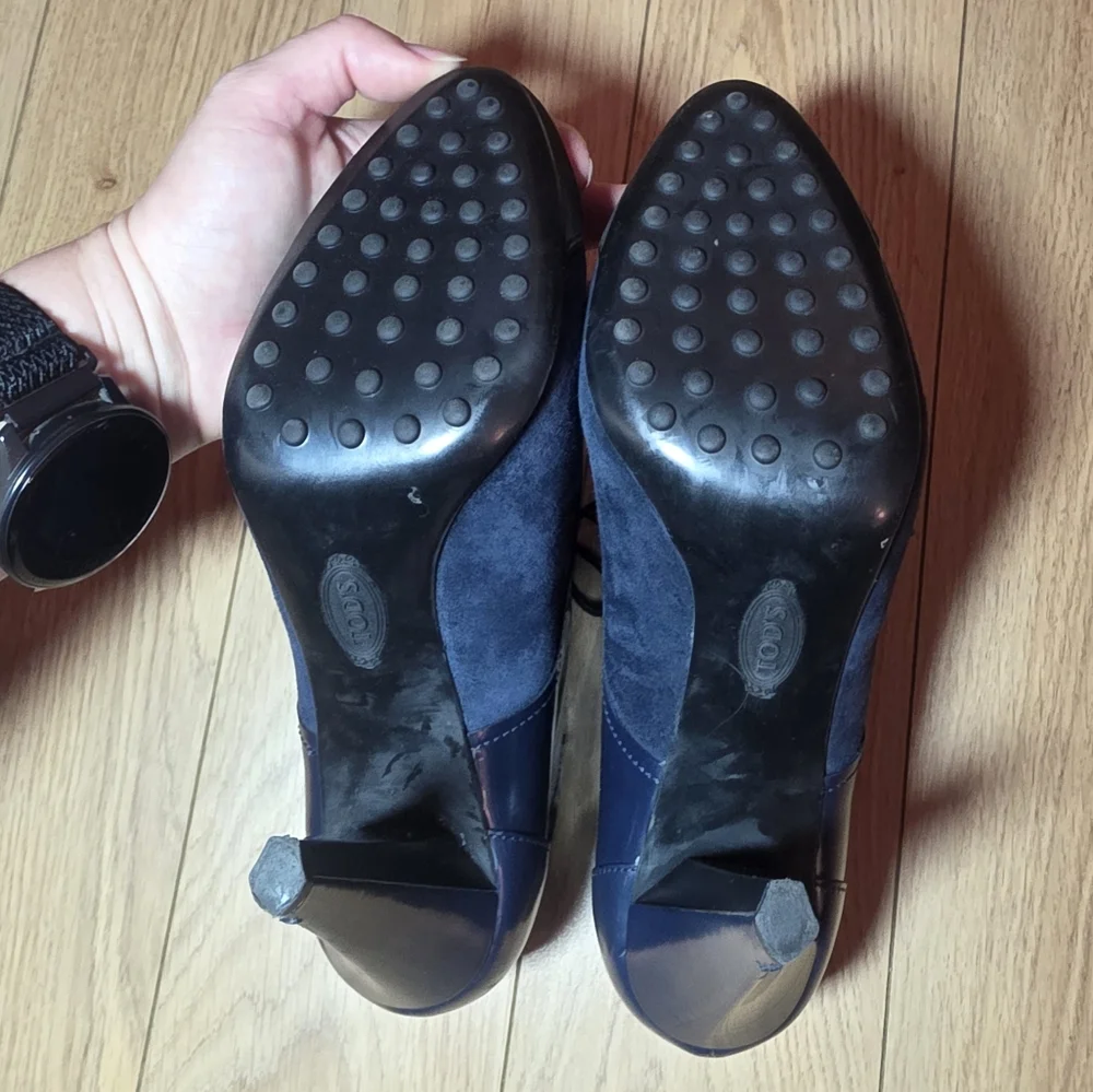 Tod's Booties- 6.5* Read Description